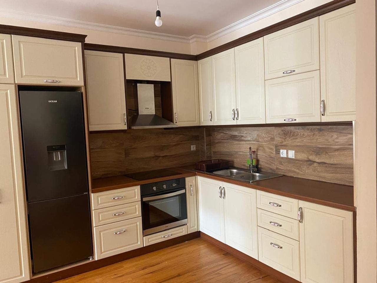 Apartament Saranda Apartment *
